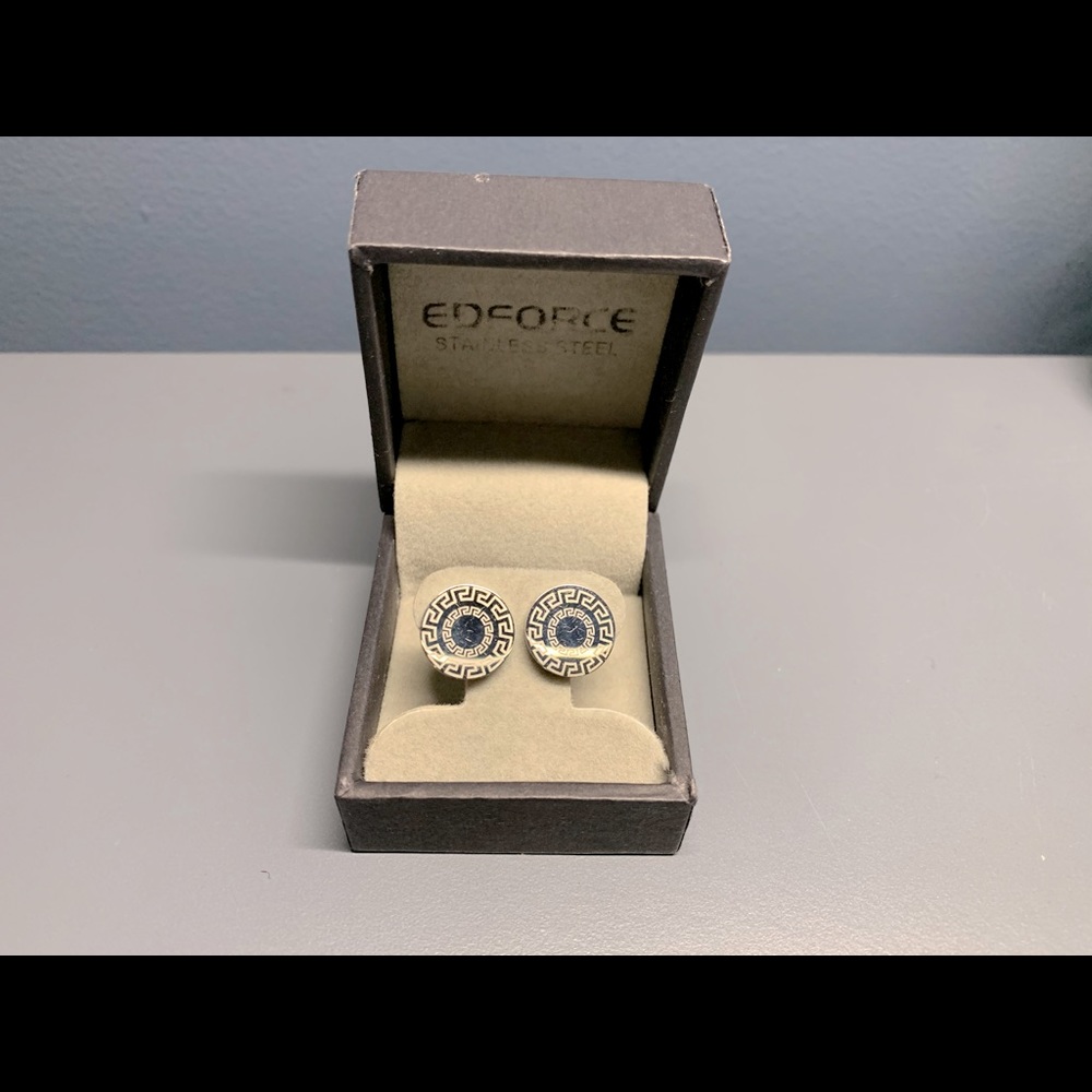 EDforce stainless steel earrings